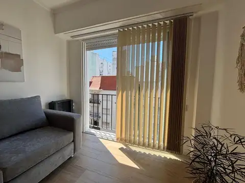 Entre Rios 2200, Piso 7