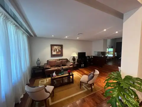 Casa en Venta en Ramos Mejia Sur, USD 290.000