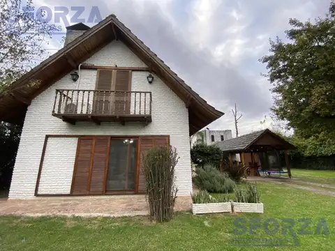 Quinta en Venta con 5 cocheras