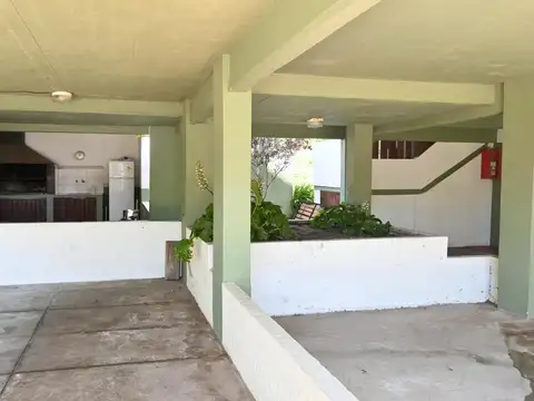 paseo 146 y avenida 2 al 200