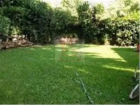 CHALET 4 AMBIENTES, VENTA EN BECCAR..