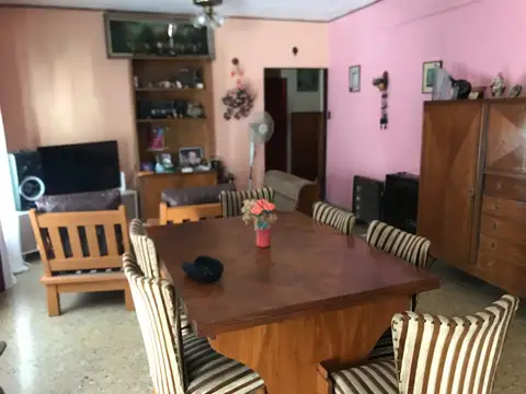 Depto Tipo Casa en Venta de 3 ambientes