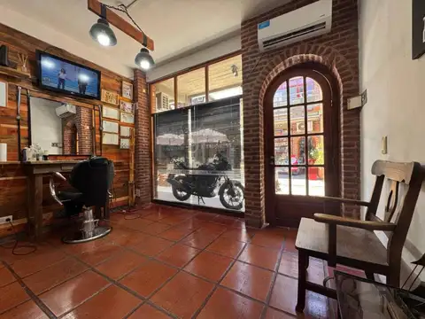 Ricardo Balbin 2900, Piso 0