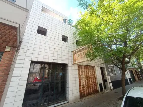 Venta ph 4 ambientes mas local comercial Almagro