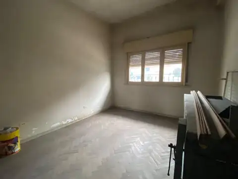 Depto Tipo Casa en Venta de 6 ambientes