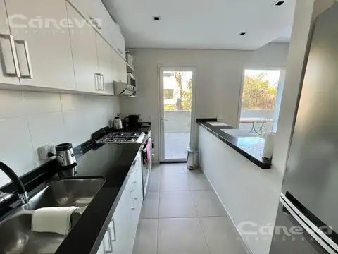 Casa en Venta en Olivos Golf, USD 180.000