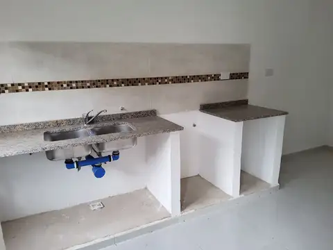 ROQUE SAENZ PEÑA 300