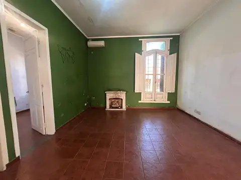 Casa en Alquiler en Lanus Este, $ 850.000