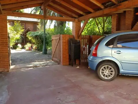 Casa en  Venta, Barrio Caracoles.