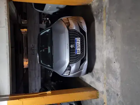 Cochera en Venta Cubierta