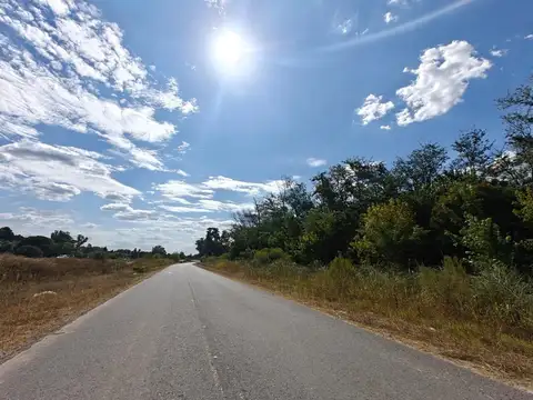 Avenida General Francisco Fernández De La Cruz 100