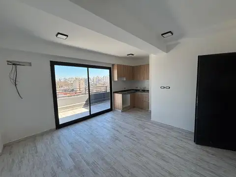 24 De Noviembre 1400, Piso 2