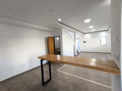 Casa en Venta 1 año