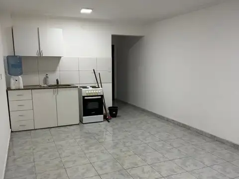 San Lorenzo 2500, Piso PB