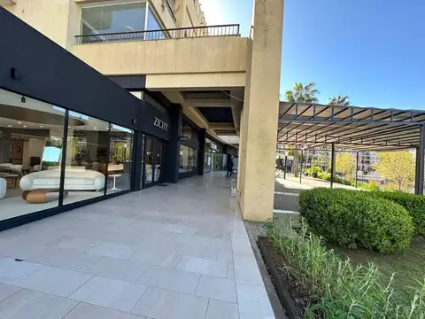 Boulevard Del Mirador 530 500