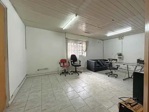 Galpon en Alquiler en Monte Chingolo, $ 2.500.000
