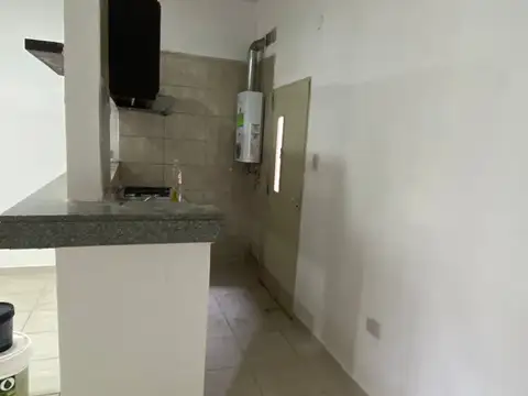 Casa en Alquiler con 1 cochera