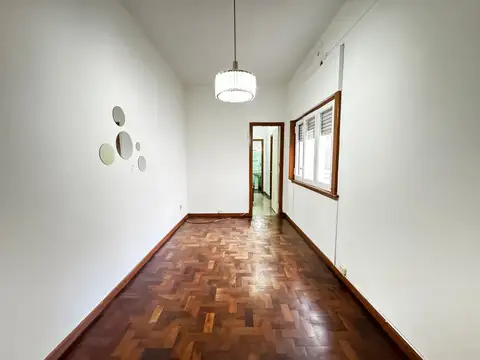Depto Tipo Casa en Alquiler de 2 ambientes
