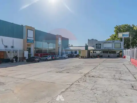 ALQUILER TERRENO CON LOCAL EN LA COMERCIAL