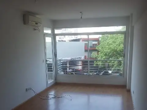 José Cubas 3400, Piso 2
