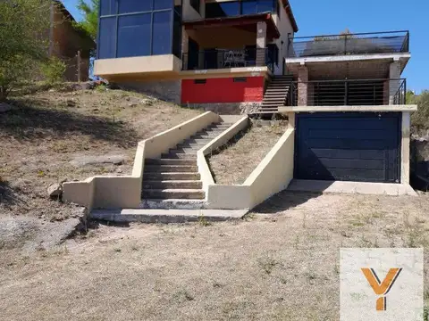 Casa en venta - 2 Dormitorios - 687Mts2 - Estancia Vieja, Villa Carlos Paz, Córdoba