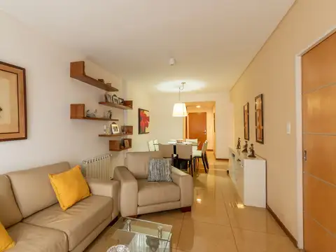 Departamento en Venta en Flores, USD 285.000