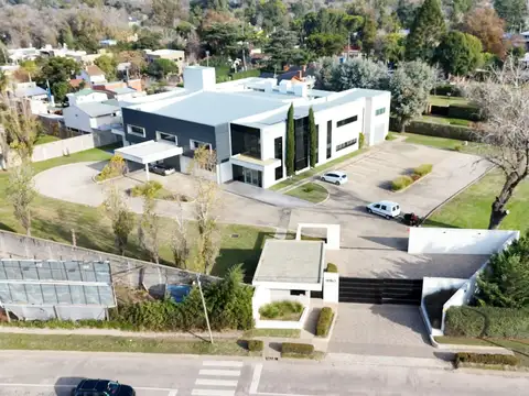 DEPOSITO EN ALQUILER EN LOMA VERDE