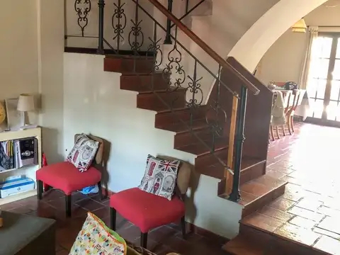 Casa en Venta en Martínez, USD 275.000