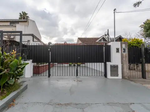 Depto Tipo Casa en Venta de 3 dormitorios