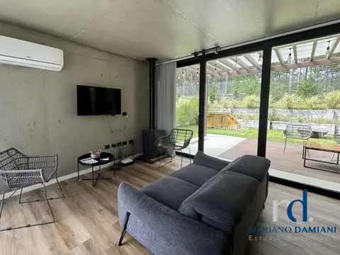 Casa 3 ambientes con 2 baños