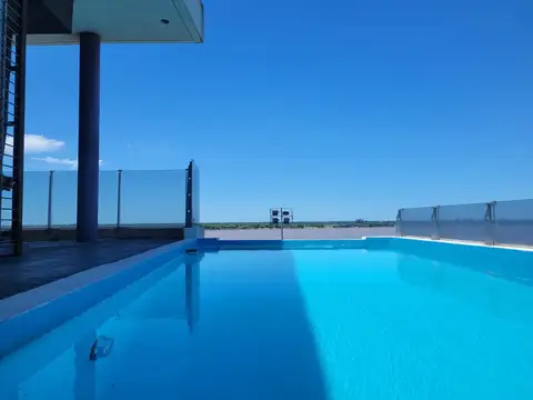 CASA VISTA AL RIO SOBRE BARRANCA EN LA FLORIDA ALBERDI