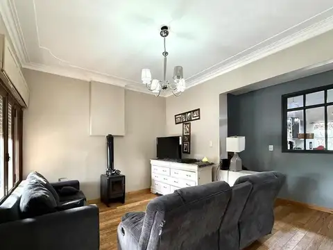 Casa en Venta en Rafael Calzada, USD 139.000