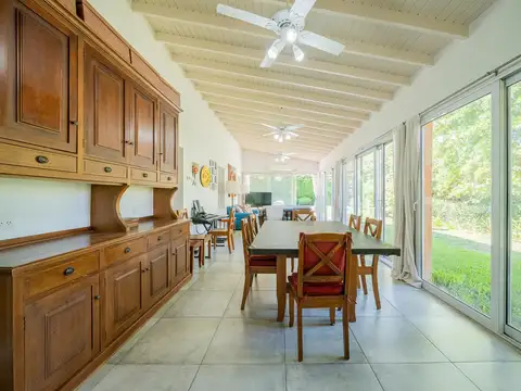 Casa en venta en Club De Campo Pueyrredón - 6 ambientes