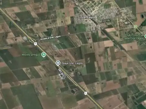 Autopista Rosario - Buenos Aires, frente a Estación de Servicio AXION, próximo al Peaje General Lagos