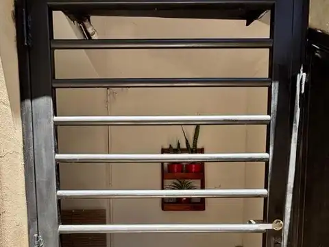 Calle 9 4153 , Piso PB