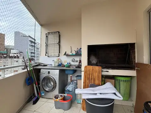 VENTA DEPARTAMENTO 2 AMBIENTES CON PARRILA