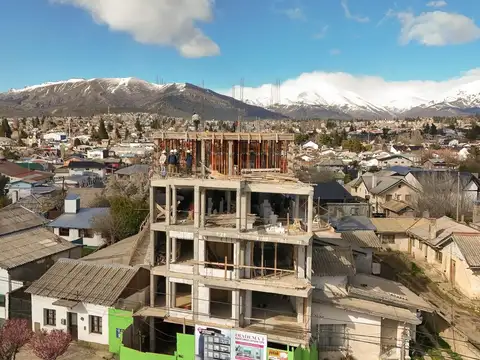 Ada María Elflein 1200