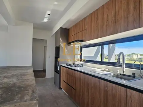 Casa en Alquiler A Estrenar