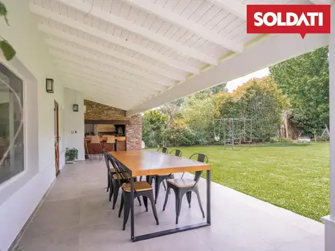 Casa en Venta al Oeste