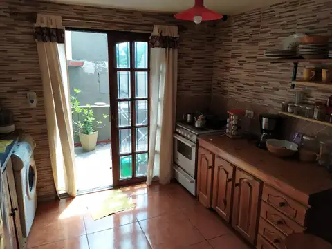 PH DE 4 AMBIENTES EN VENTA, 88 M2, LANUS OESTE