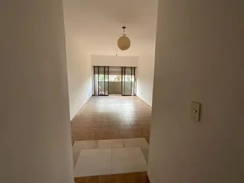 Macrocentro Salta J. Castellanos y Buenos Aires 400