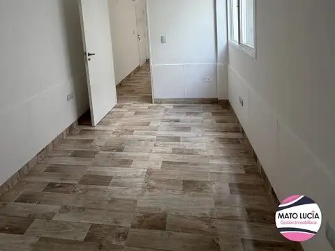 Depto Tipo Casa en Alquiler en Flores, $ 950.000