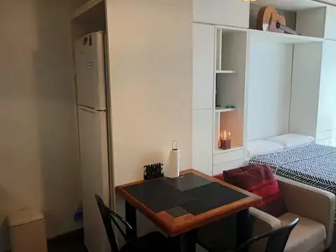 Departamento en Alquiler Temporal con 1 cochera