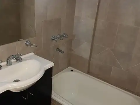 Departamento 2 ambientes con 1 baño