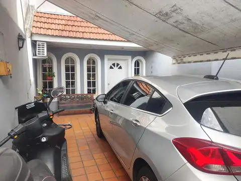 PH en venta - 3 Dormitorios 2 Baños - General San Martín