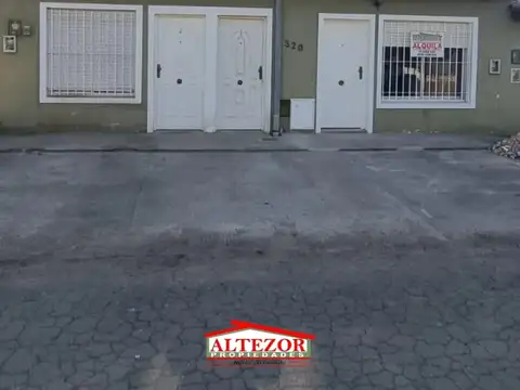 A dos cuadras de Ruta 8