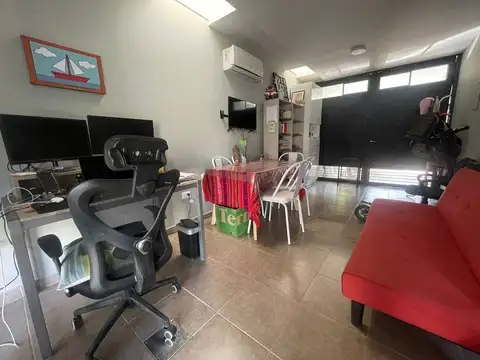 VENTA CASA 3 DORMITORIOS BARRIO URQUIZA GUAYMALLÉN