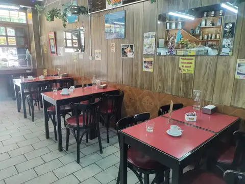 Avenida Rivadavia 2200