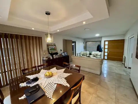Casa en Venta en Rodeo de la Cruz, USD 285.000