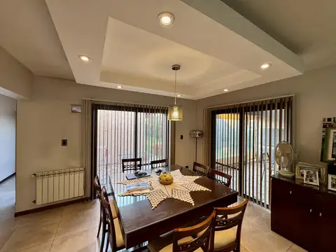 Casa 3 ambientes con 3 baños